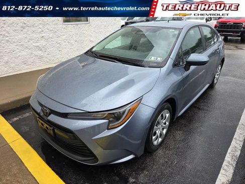 Used 2024 Toyota Corolla LE FWD image 1