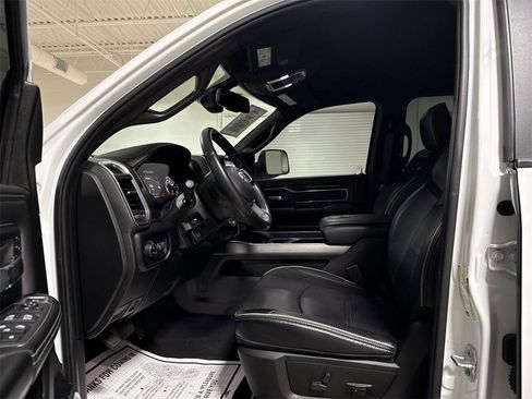 Used 2022 RAM 2500 Laramie w/ Night Edition image 19