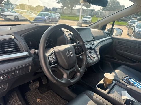 Used 2026 Honda Odyssey EX-L image 24