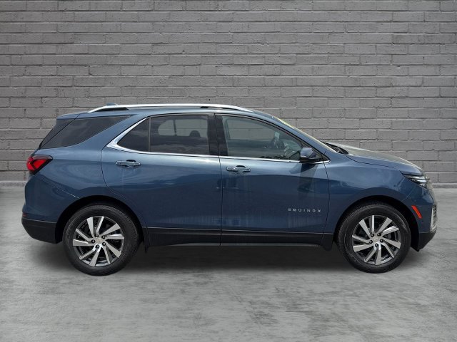 Used 2024 Chevrolet Equinox Premier AWD/4WD image 8