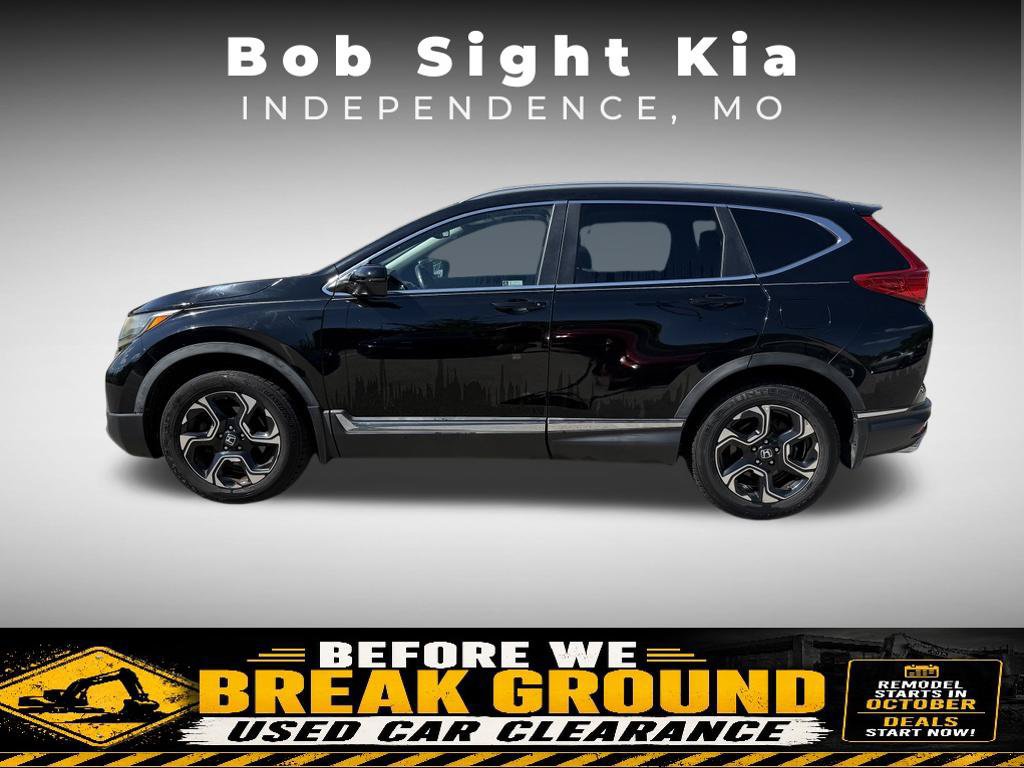 Used 2018 Honda CR-V Touring image 3