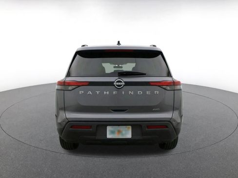 Used 2025 Nissan Pathfinder SV FWD image 8