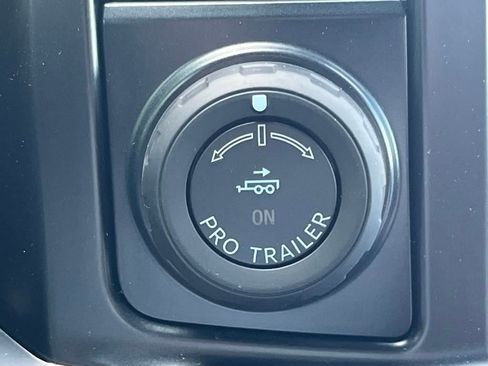 New 2025 Ford F350 Lariat w/ Lariat Ultimate Package image 16