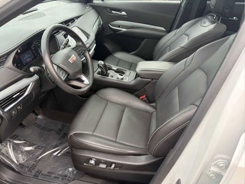 Used 2019 Cadillac XT4 Premium Luxury AWD/4WD image 9