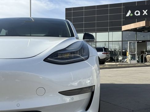 Used 2020 Tesla Model 3 Long Range image 28