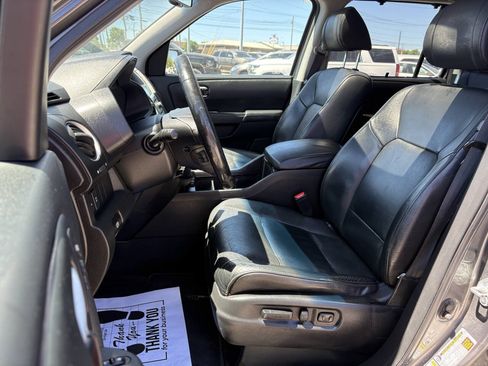 Used 2011 Honda Pilot Touring image 22