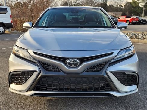 Used 2023 Toyota Camry XSE image 5