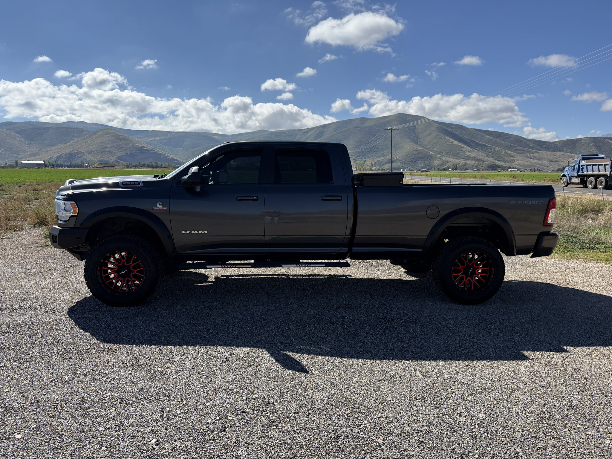 Used 2022 RAM 2500 Big Horn w/ Level A Equipment Group AWD/4WD image 4