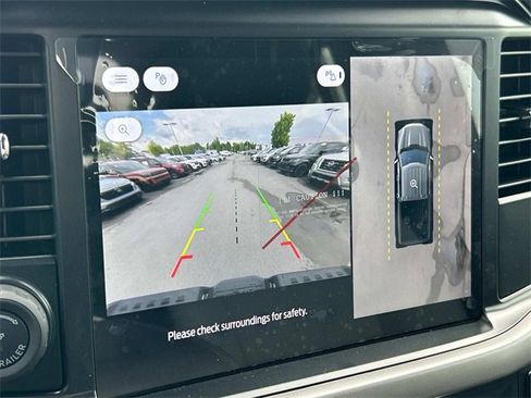 New 2025 Ford F150 Lightning XLT image 32