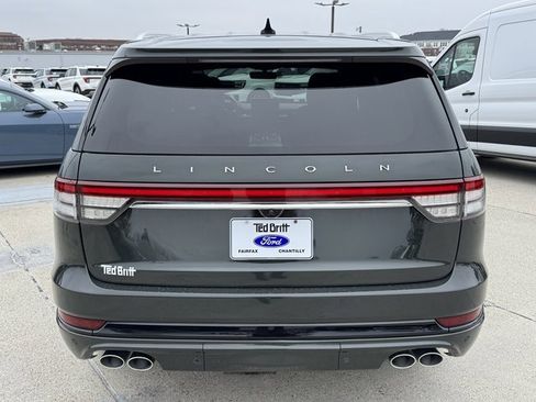 Used 2023 Lincoln Aviator Grand Touring w/ Equipment Group 301A image 9