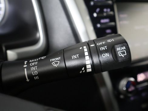 Used 2022 Nissan Murano SV image 35