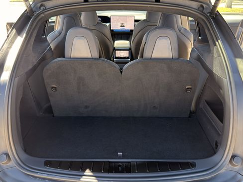 Used 2022 Tesla Model X Plaid image 31