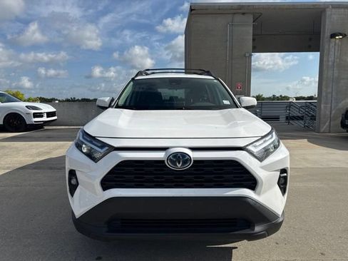 Used 2023 Toyota RAV4 AWD Hybrid image 8