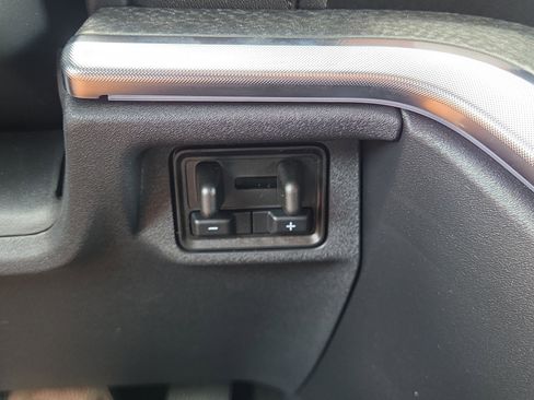 New 2026 Ford Expedition Tremor image 17