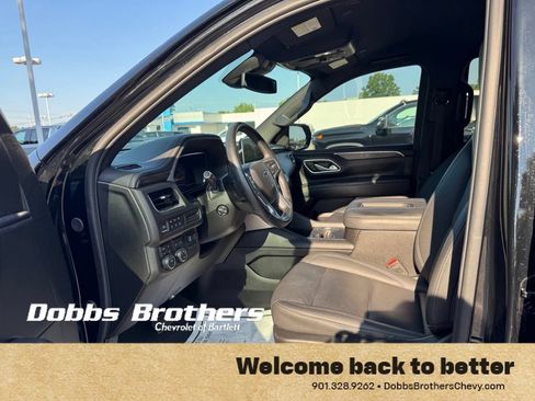 Used 2023 Chevrolet Tahoe Z71 w/ Luxury Package AWD/4WD image 13