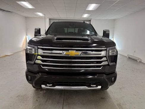 New 2026 Chevrolet Silverado 2500 High Country w/ High Country Premium Package image 2