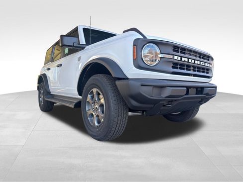 New 2025 Ford Bronco Big Bend image 9