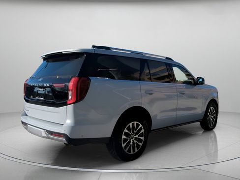 Certified 2025 Ford Expedition Platinum image 27