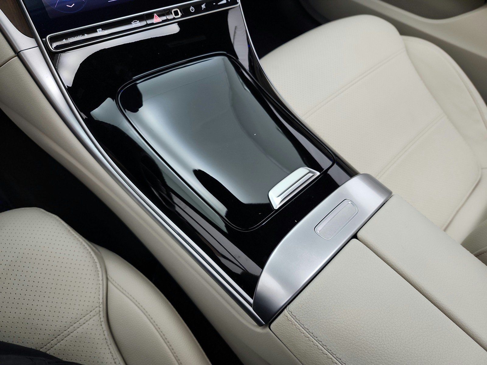 Certified 2024 Mercedes-Benz C 300 Sedan image 13