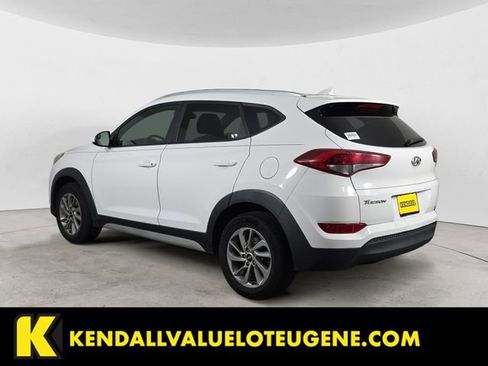 Used 2018 Hyundai Tucson SEL image 3