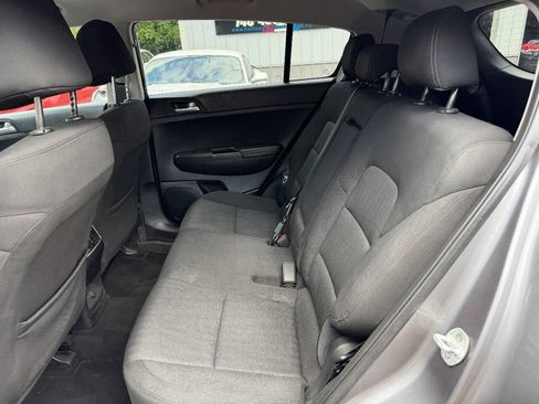 Used 2017 Kia Sportage LX AWD/4WD image 8