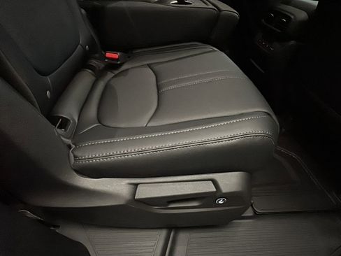 New 2026 Honda Pilot Touring image 15