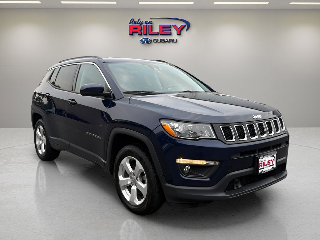 Used 2019 Jeep Compass Latitude w/ Cold Weather Group FWD image 8