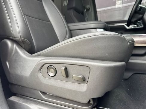 Used 2024 Chevrolet Silverado 2500 LTZ w/ LTZ Convenience Package image 23