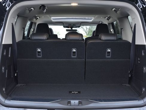 New 2026 INFINITI QX80 Pure w/ Cargo Package image 30