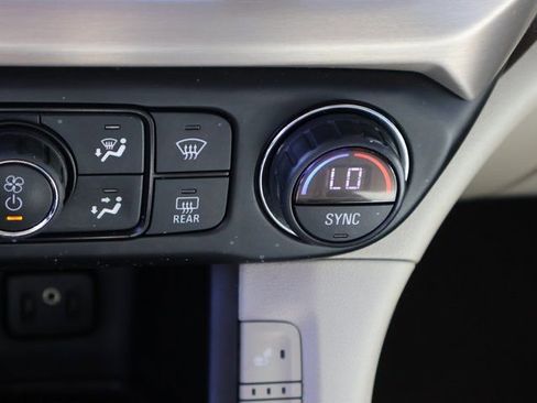 Certified 2019 GMC Acadia Denali w/ Technology Package FWD image 30