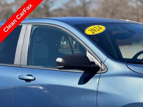 Used 2024 Chevrolet Equinox LS w/ LS Convenience Package image 5