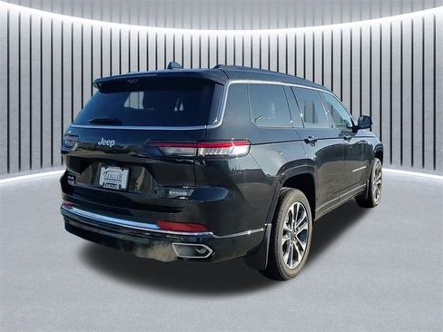 New 2025 Jeep Grand Cherokee L Overland w/ Luxury Tech Group IV image 3