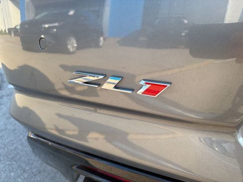 Certified 2021 Chevrolet Camaro ZL1 image 11