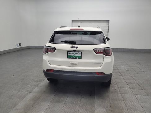 Used 2018 Jeep Compass Sport w/ Tech Group FWD image 7