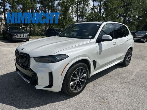 Used 2025 BMW X5 xDrive40i w/ M Sport Package AWD/4WD image 1