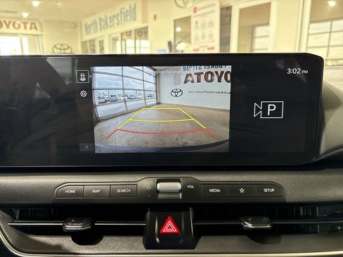 Used 2025 Kia K4 FWD image 18