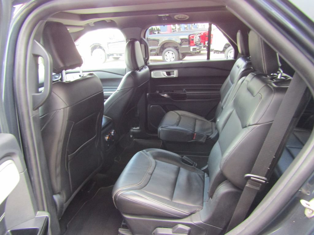 Used 2022 Ford Explorer ST w/ Equipment Group 401A AWD/4WD image 35