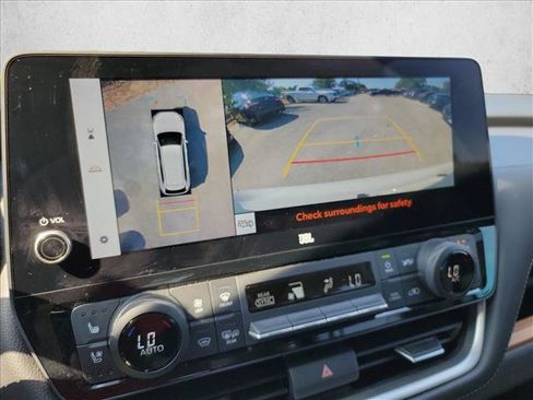 Used 2025 Toyota Grand Highlander AWD image 21