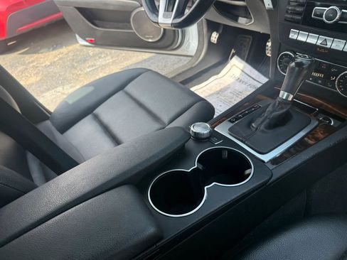 Used 2013 Mercedes-Benz C 300 4MATIC Sedan image 23