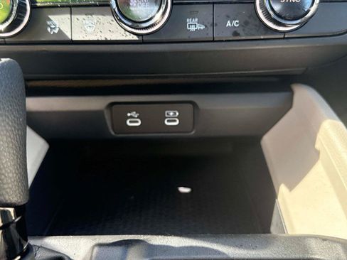 Certified 2025 Honda Accord SE image 24