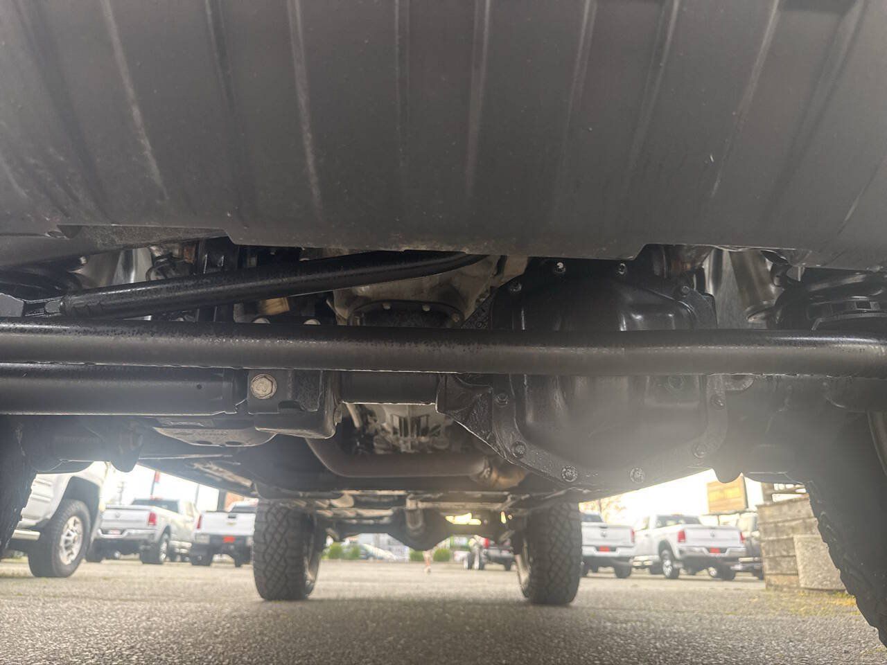 Used 2020 Jeep Gladiator Overland AWD/4WD image 21