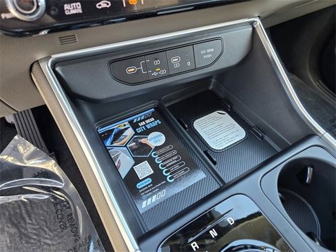 New 2026 Kia Carnival EX image 20