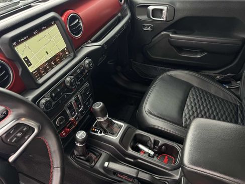Used 2019 Jeep Wrangler Rubicon AWD/4WD image 15