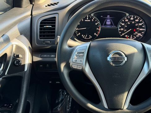 Used 2017 Nissan Altima 2.5 S w/ Power Driver Seat Package image 26