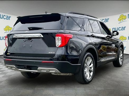 Used 2023 Ford Explorer XLT w/ Equipment Group 202A image 6