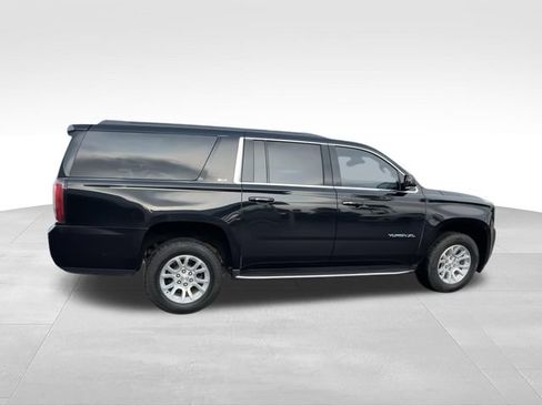 Used 2019 GMC Yukon XL SLT AWD/4WD image 8