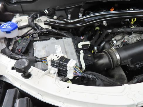 Used 2025 Ford Explorer Platinum w/ LUX Leather Package AWD/4WD image 36