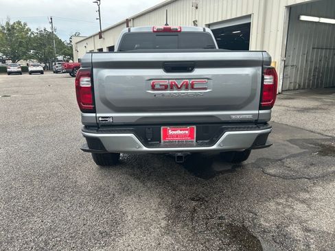 New 2026 GMC Canyon Elevation w/ Convenience Package image 5
