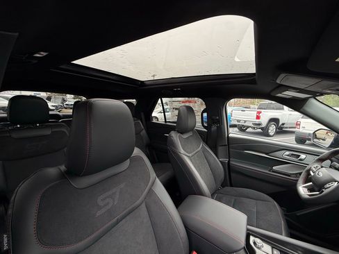 New 2026 Ford Explorer ST w/ Sun And Sound Package AWD/4WD image 33