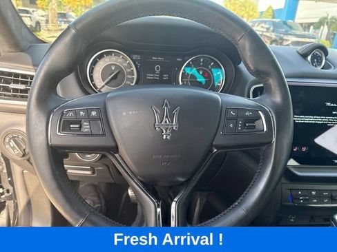 Used 2021 Maserati Ghibli S GranLusso RWD image 7